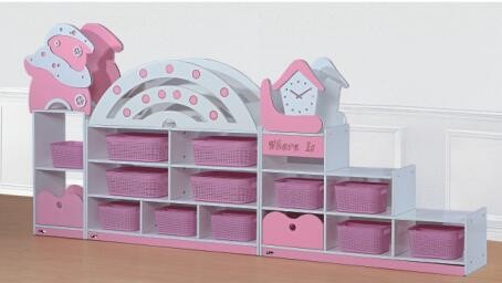 如何選擇幼兒園區(qū)角組合玩具柜